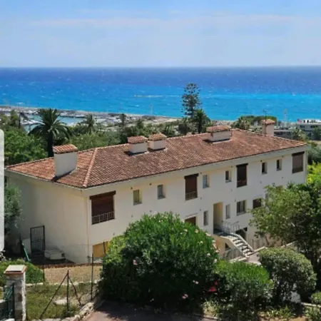 Apartmán Chez Fanny Garavan *