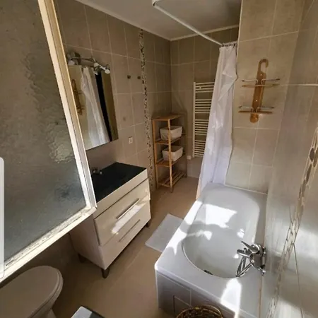Chez Fanny Garavan Apartmán *